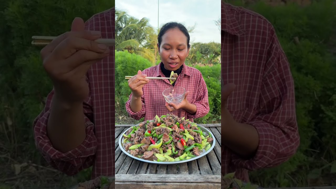 ម្ទេសប្លោកឆាគ្រឿងក្នុងមាន់ទឹកប្រេងខ្យង