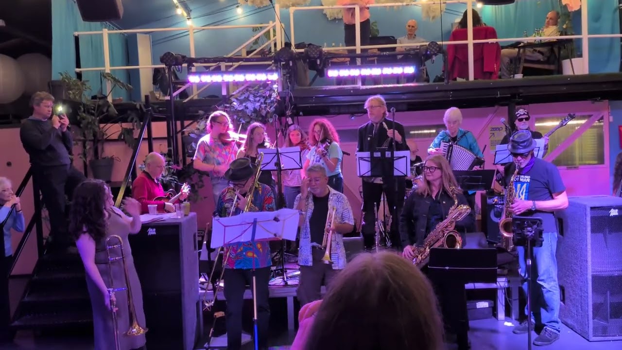 The Peacemakers - Stir It Up. Instrumental arrangement by Phil Hargreaves of the Bob Marley song. 