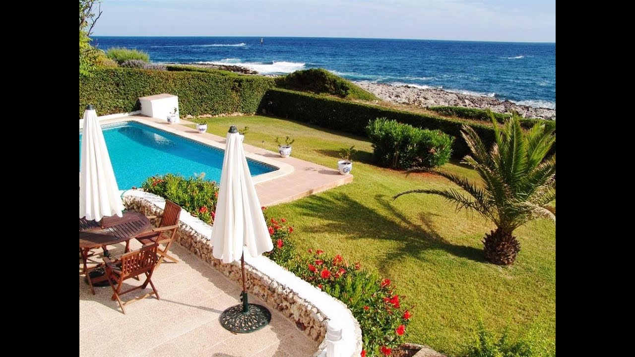 Menorca: Chalet en primera línea de mar en Binibeca