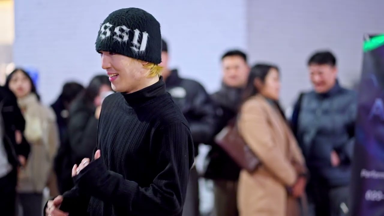 [ Walk, 비꺼덕 ] _ 댄스팀 아레스 _ 홍대 댄스 버스킹 _ 26-02-04
