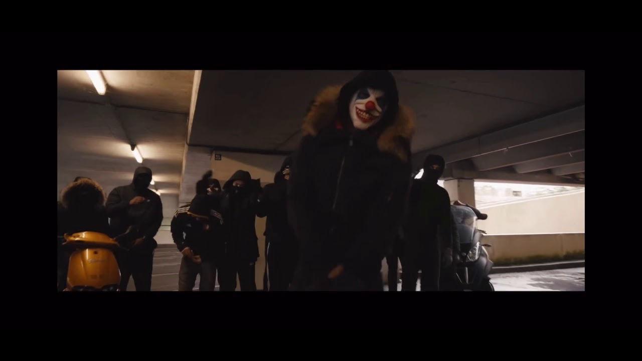 1 uur - Gaddafi - 13 N*IGGERS IN PRISON (Shot By. Byrez)