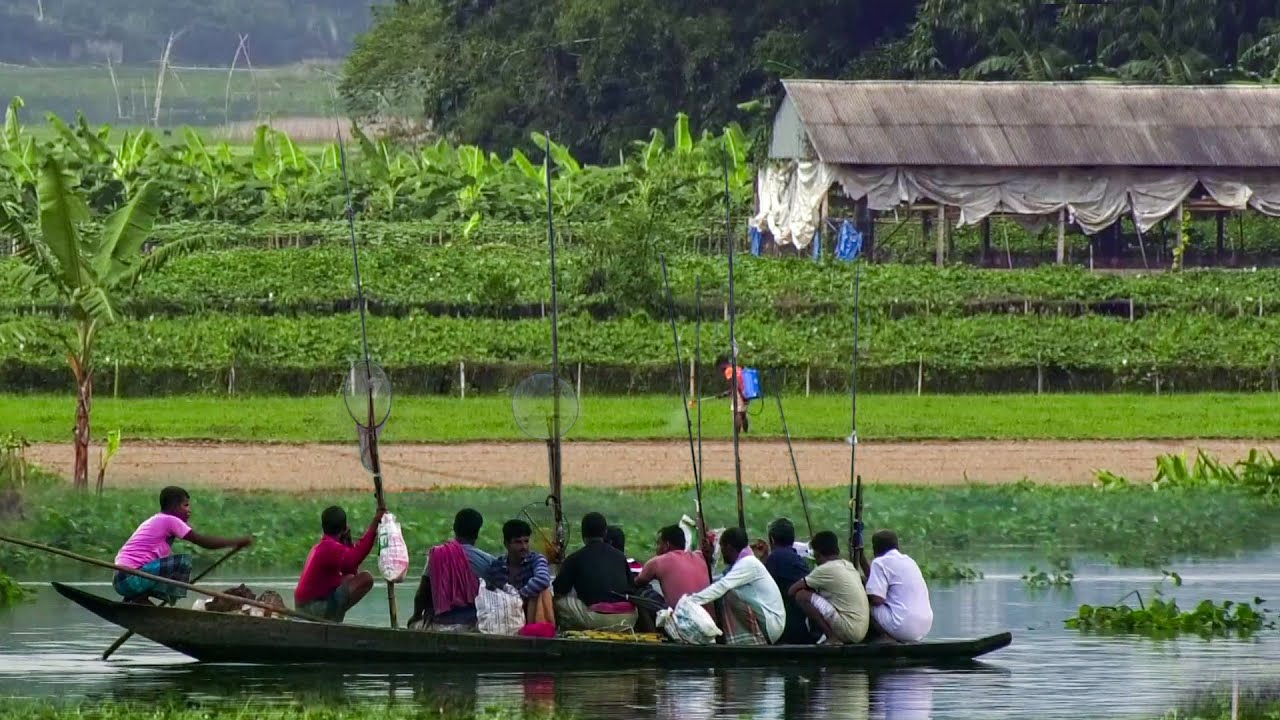 নরসিংদীর আড়িয়াল খাঁ'র জীবন || Panorama Documentary