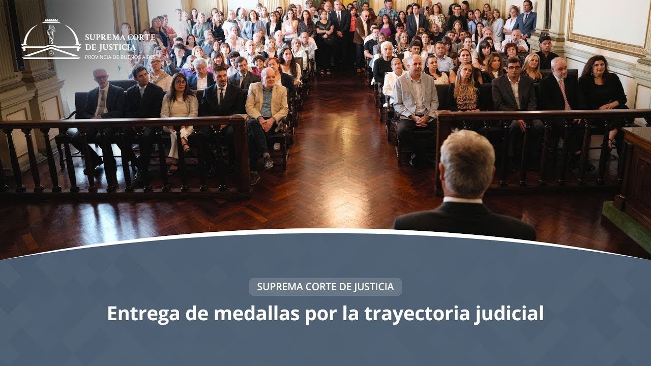 Entrega de medallas por la trayectoria judicial • Suprema Corte de Justicia