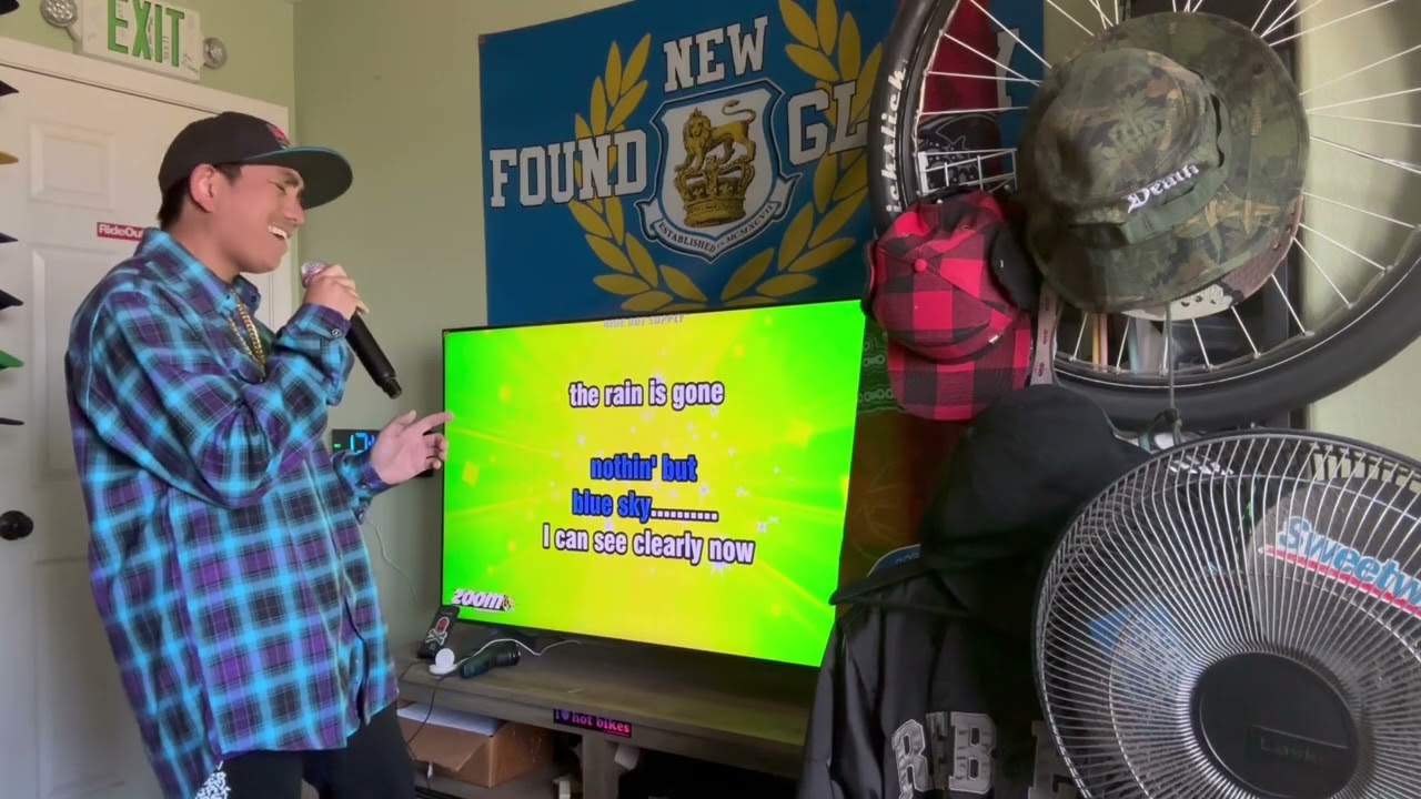 “I Can See Clearly Now” - Johnny Nash Karaoke
