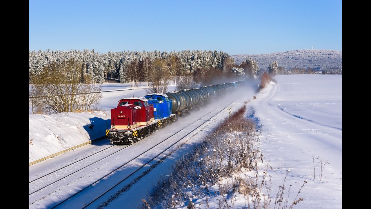 Winterlicher Bahnverkehr im Fichtelgebirge