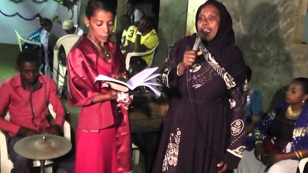 male 2015 oukoumbi de ismael bourhani et fahamwe 5/5
