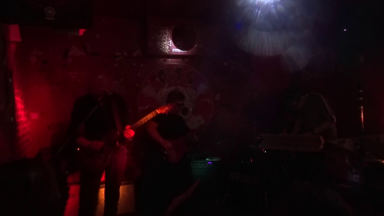 Struggler @ the Pit's Kortrijk 2020 We don't care
