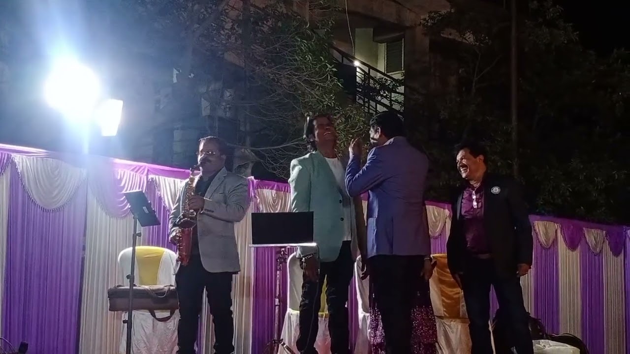 Saxophone మీద సాంగ్ ఎంత అత్బుతంగా ఉందో మీరే చూడండి