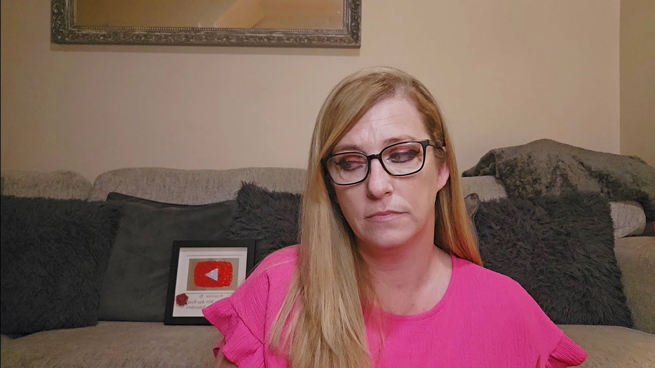 The Heartbreaking Autumn Lee Hallow Story - Live!! Non A.I - True crime with Jess Rose 🌹🌹🌹