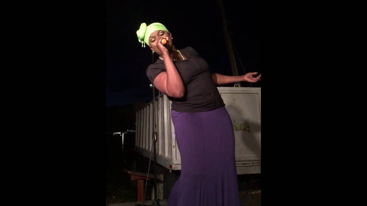 Lyric singing