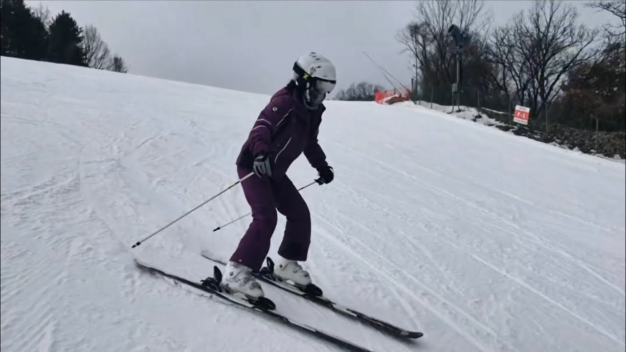 9년째 스키타는 엄마 우연히 만남의 모습~ 나이 상관없이 같이 즐겨요 🥰 최고다 최고 💃
