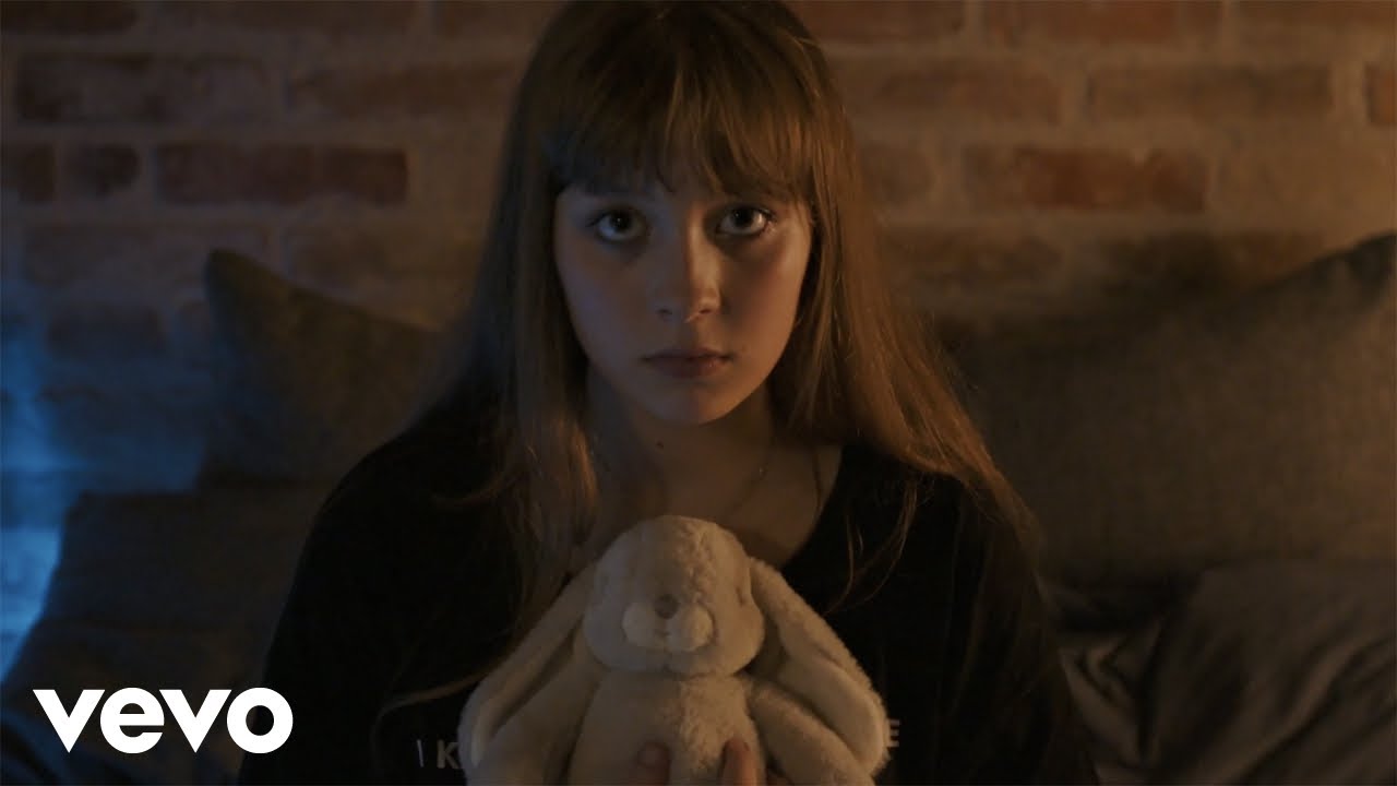 Elly Bert - Not Alone