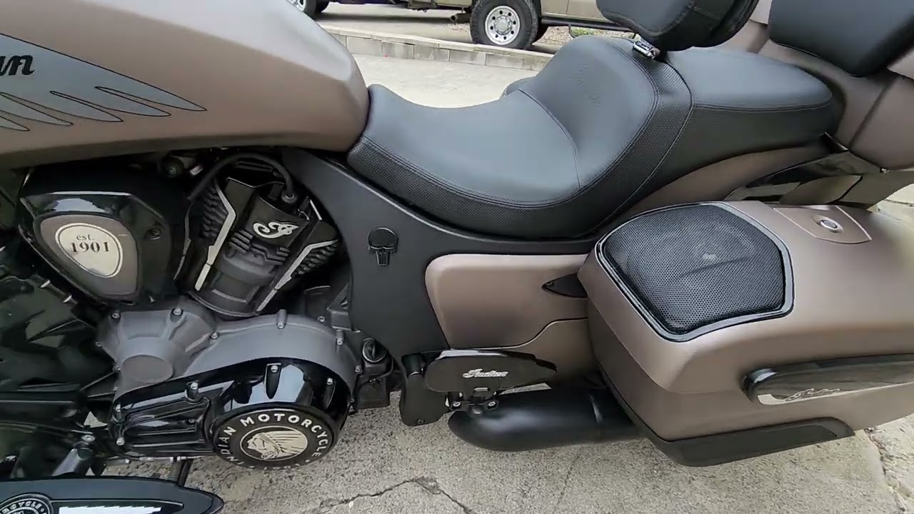 My 2021 Indian Challenger Dark Horse.