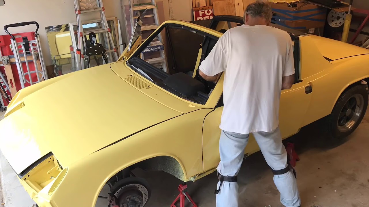 Porsche 914 paint job (prep and painting)
