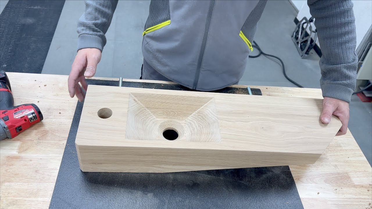 DIY Holz-Waschbecken: Eichenpfosten hobeln, verleimen, fräsen, Epoxidharz beschichten und montieren!