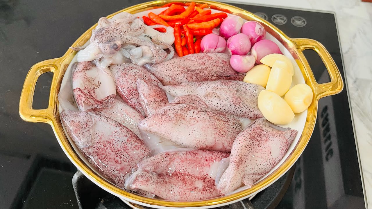 CUKUP DIMASAK DENGAN CABE BAWANG UDAH ENAK BANER, GAK PERLU LAUK LAIN LAGI