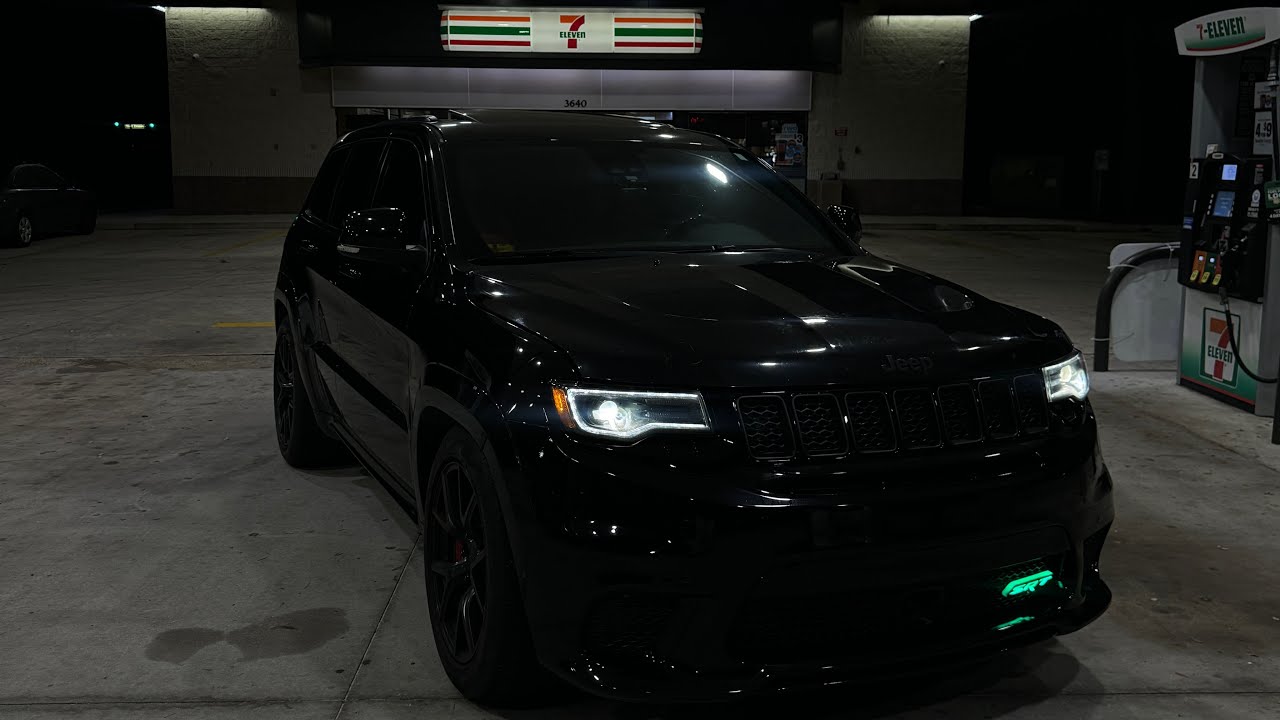 How Much Does it Cost to Refuel a Trackhawk ⛽️?  *expensive*