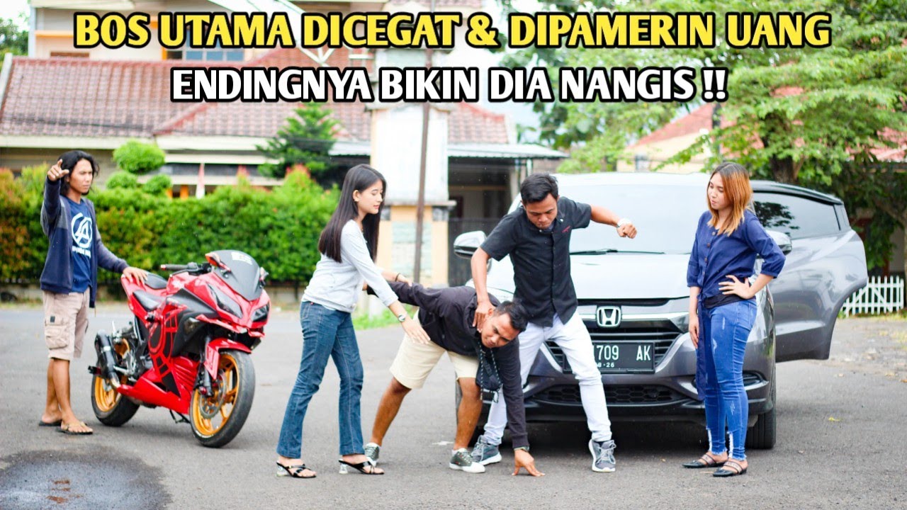 BOS UTAMA DICEGAT & DIPAMERIN UANG DITEMPAT UMUM OLEH KUMPULAN ORANG SOK KAYA,ENDINGNYA BIKIN NANGIS