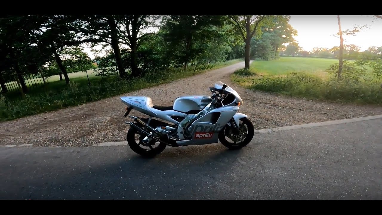 Aprilia RS 250 full throttle pull