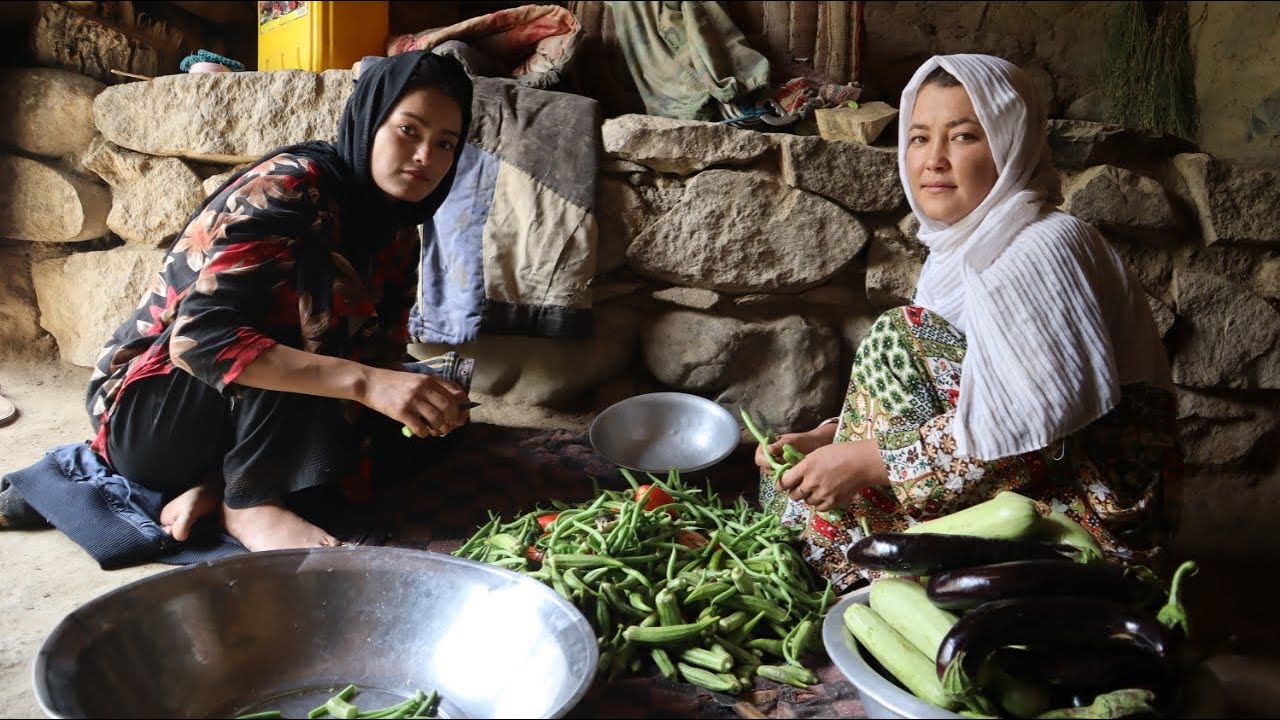 Afghan girls daily life | distant villagers