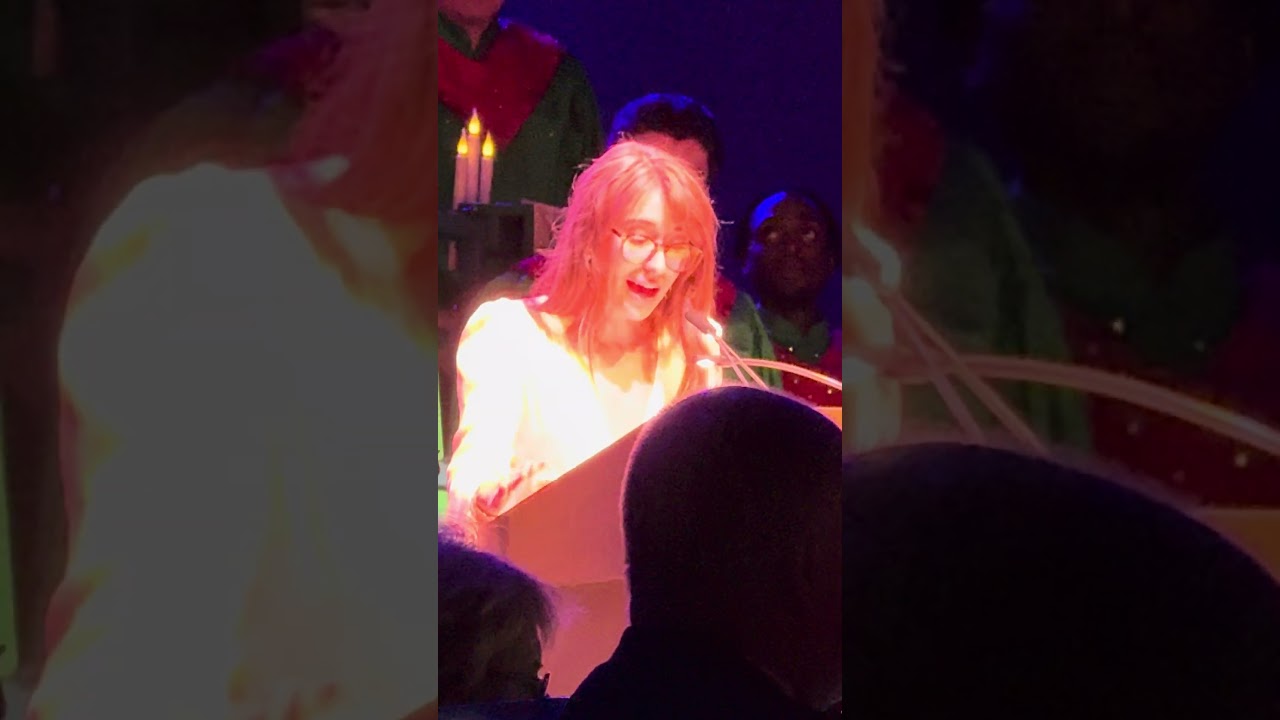 💟 EPCOT🎄Candlelight Processional NEW Special Guest Narrator 🤩 Lauren Daigle…