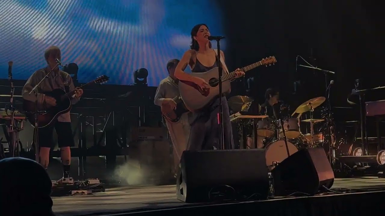 Gracie Abrams Live - Risk - September 25th, 2024