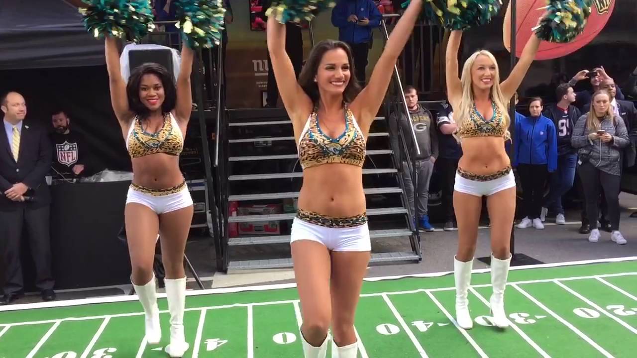 Roar of the Jaguars Cheerleaders on Regent Street