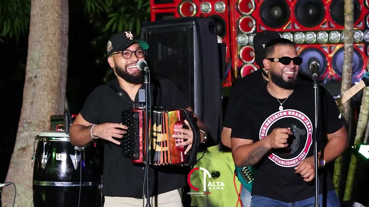 La Grama Chapia En Vivo - Raymond Ft Tipical Swing Para Chipeo