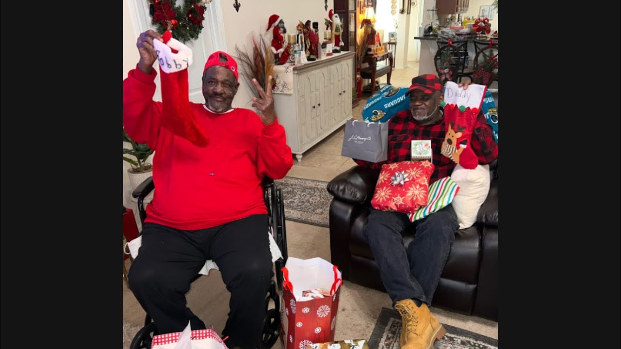 Various Christmas footage 