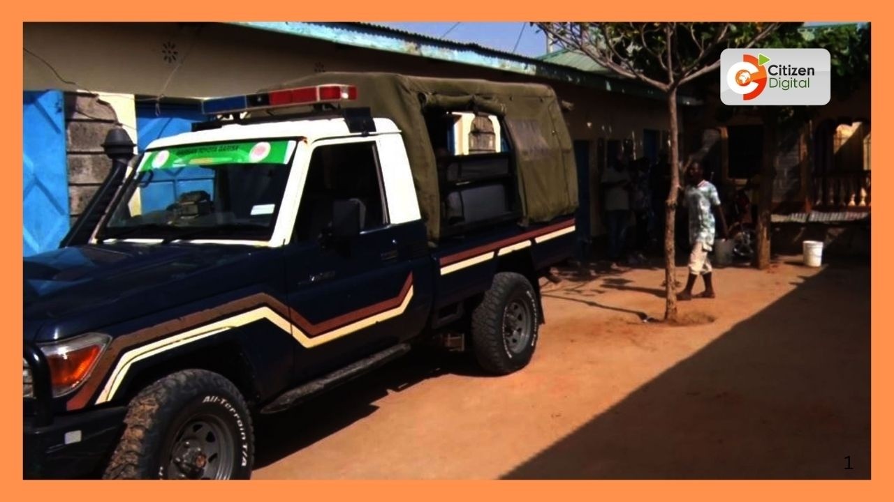 Police in Kakamega are looking for a group of 6 armed men who attacked a police station in Mumias