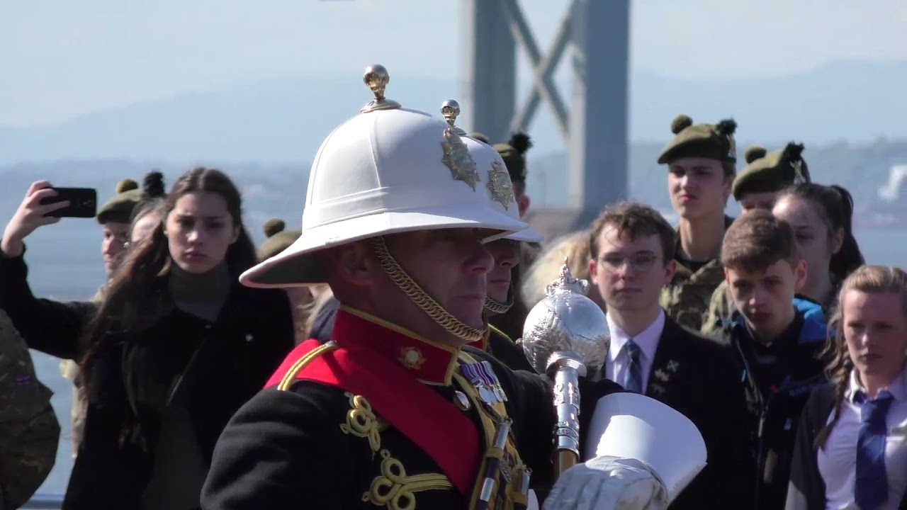 HM Royal Marines Band - World In Union/I Vow To Thee
