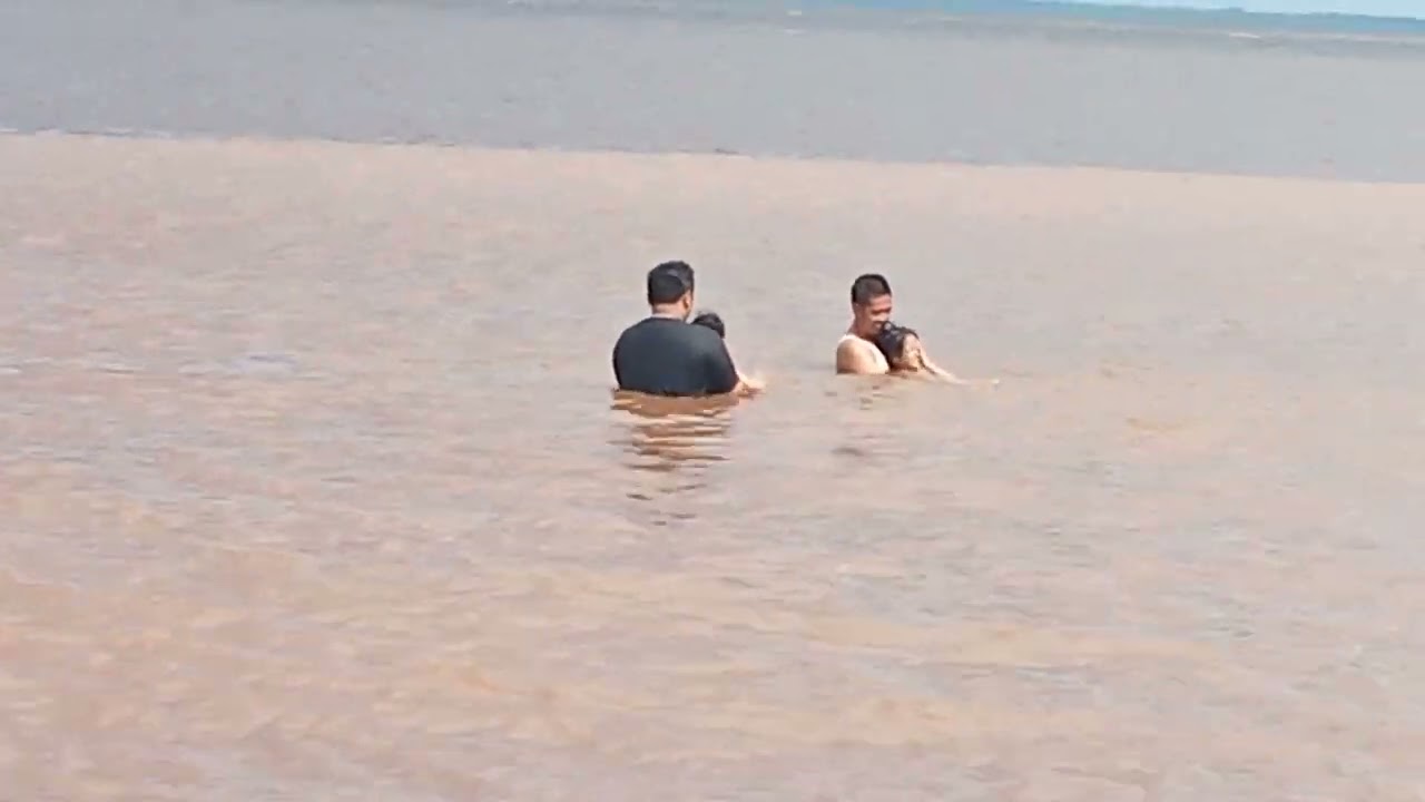 main air di pantai koneng Dumai 💜