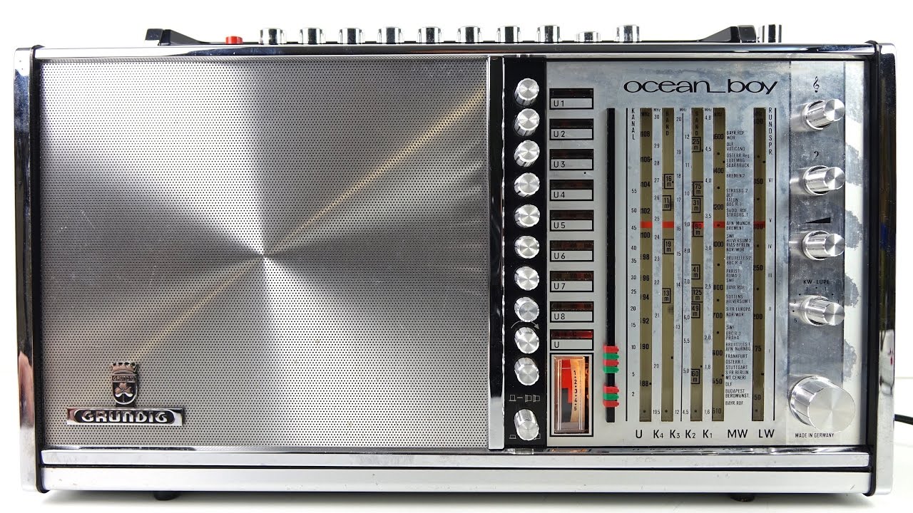 Design Classic: Grundig Ocean Boy 210 Radio