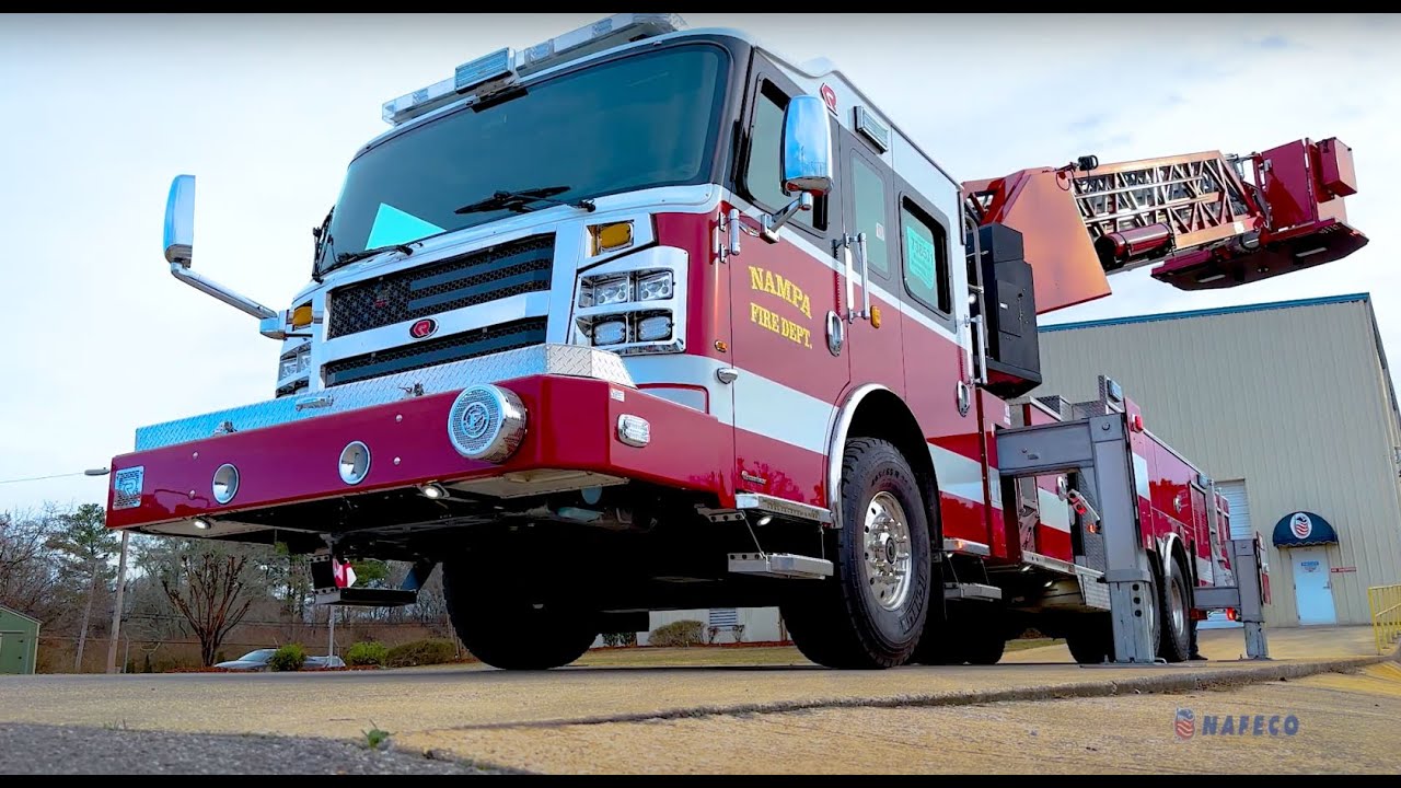 Rosenbauer 100’ Mid-Mount Cobra Platform - Walkaround