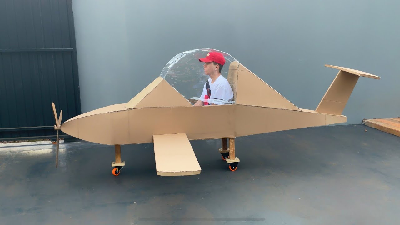 FAÇA UM INCRÍVEL AVIÃO COM PAPELÃO E MADEIRA