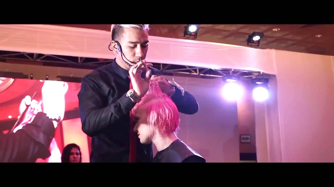 Italian Max e Itallian Color en Intercoffiure 2014 con Adan Pantoja