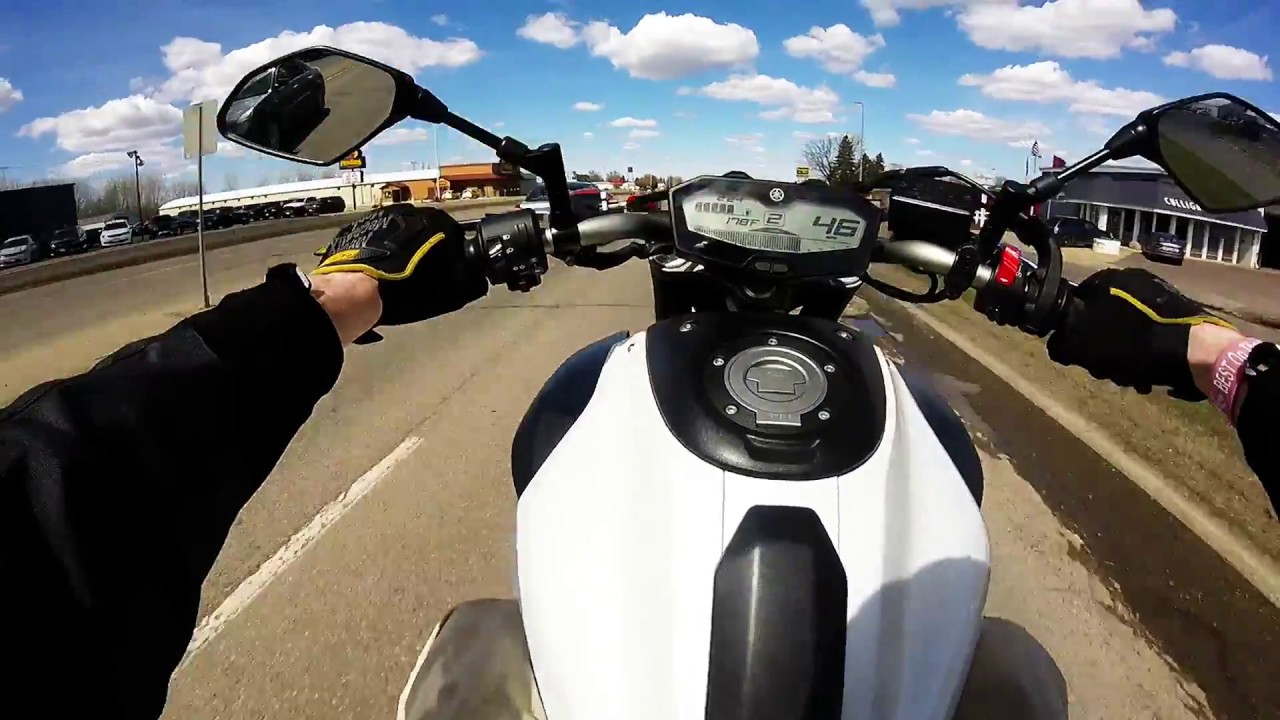 2015 Yamaha Fz-07 Wheelie Monster??