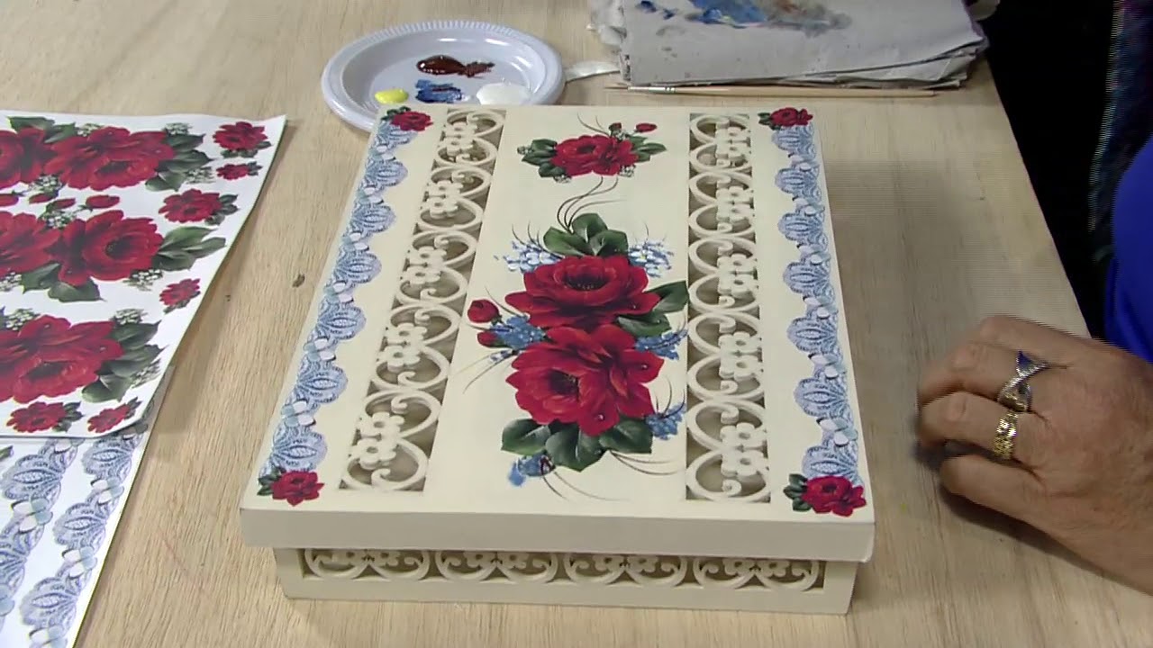 Caixa decorada rosas vermelhas - Mamiko Yamashita &ndash; 17/04/2018