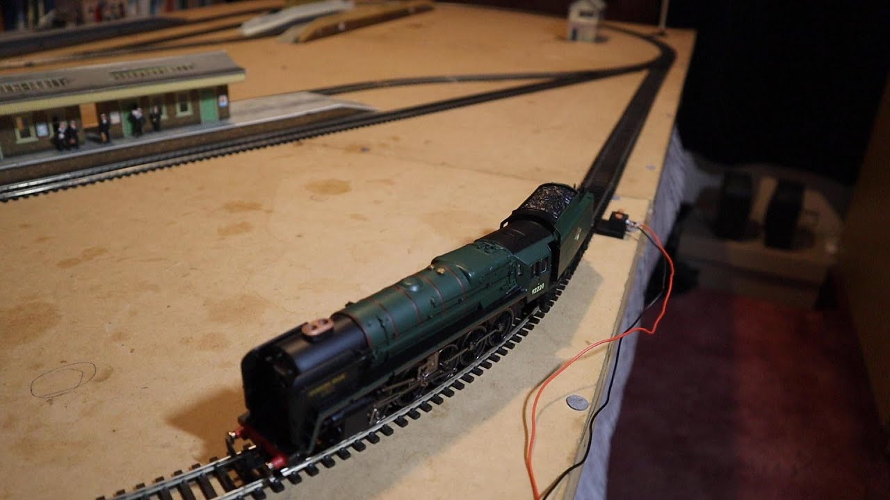 Hornby Evening Star 9f 2-10-0 Railroad R2785