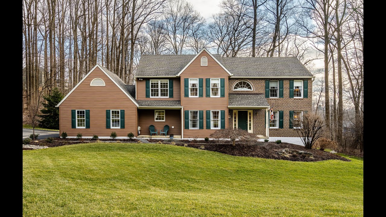 16 Buck Dr | Fantastic Home For Sale In Glenmoore, PA 19343 | Stein Realty Group