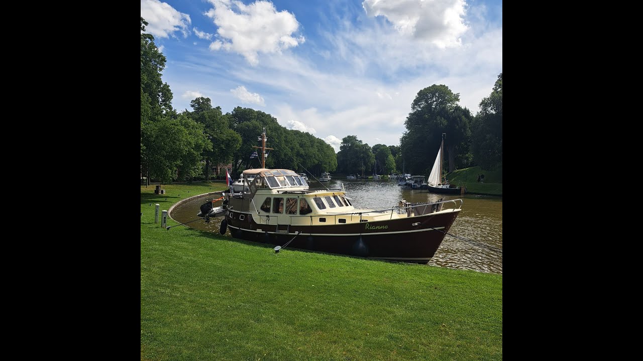 We varen van Franeker naar Leeuwarden; op naar de Prinsentuin!