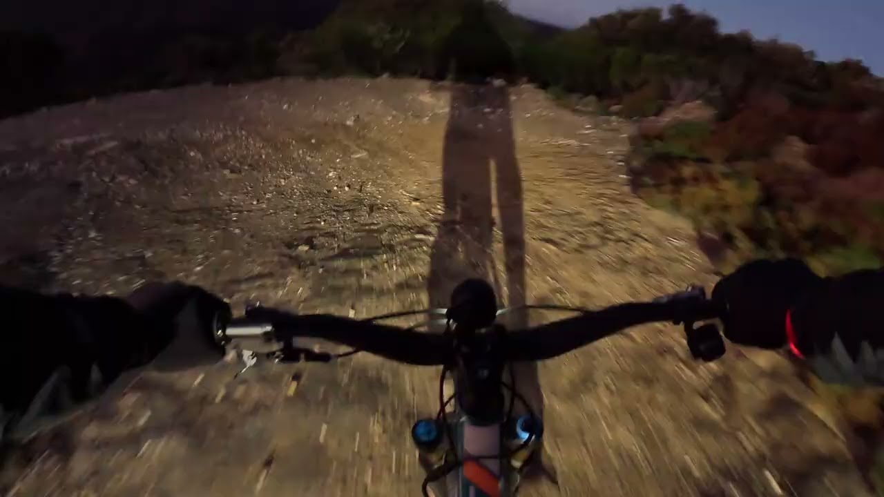 MTB ANDROS. Αμμόλοχος προς κάτω χωριό. PIVOT TRAIL 429.