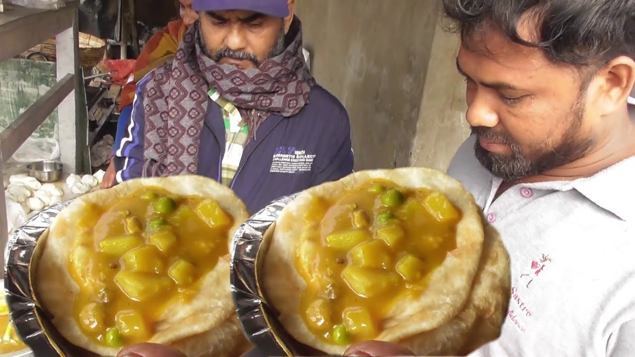 It's A Common But Tasty Breakfast | Puri / Luchi @ 4 Rs Each | Indian Village Street Food