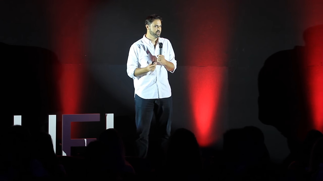 Bitcoin – A moeda na era digital | Fernando Ulrich | TEDxUFU