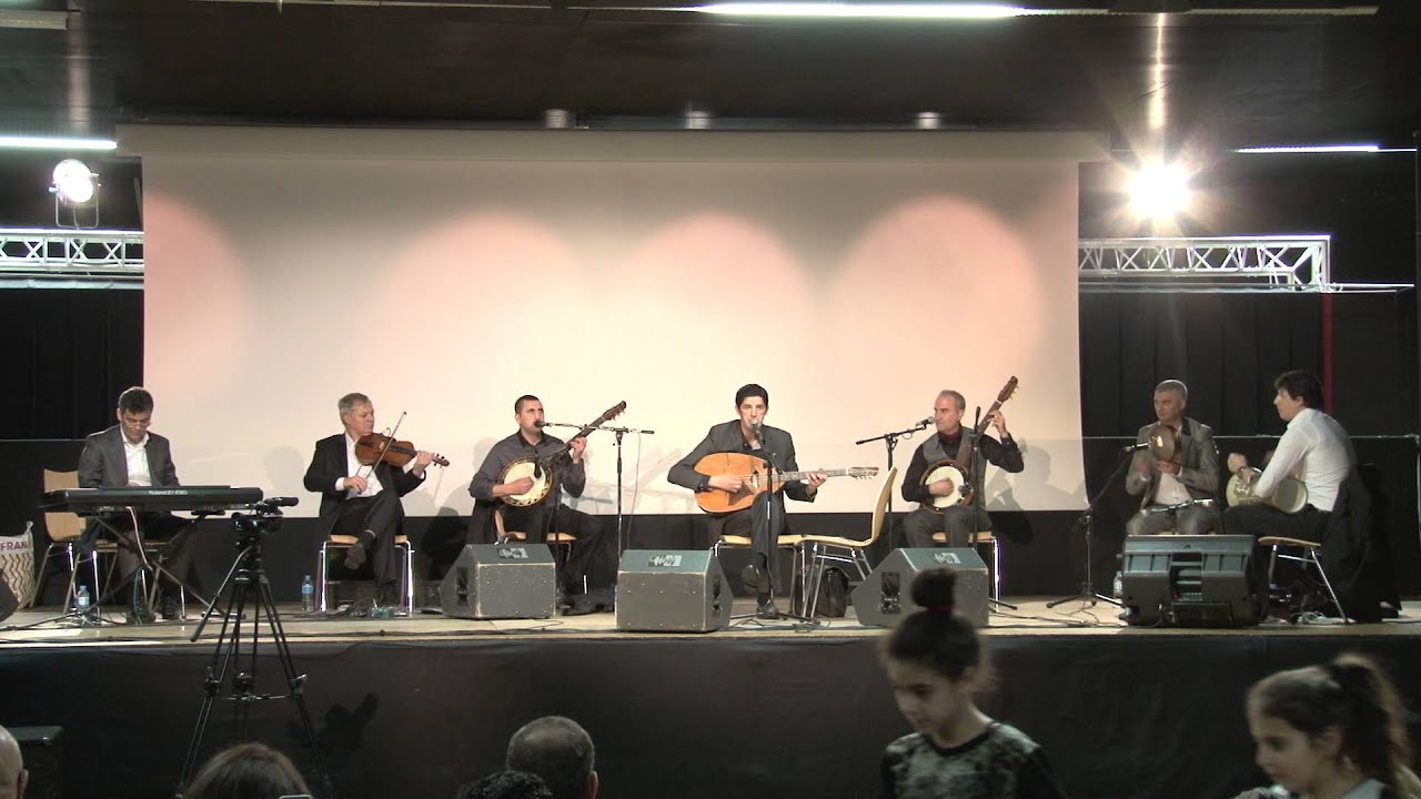 Hommage rendu à Dahmane el Harrachi par l 'association arc en ciel iles de france et sont fils
