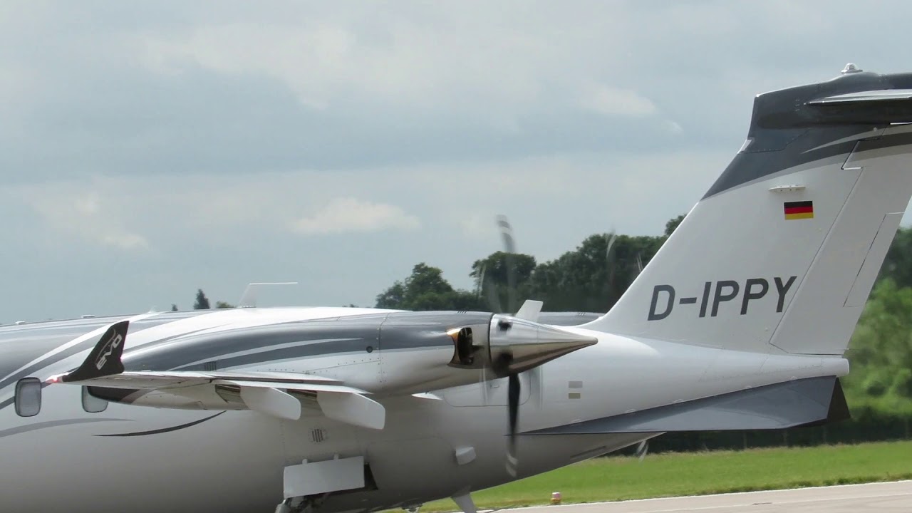 Encore: AirGO Piaggio P.180 Avanti II Evo D-IPPY