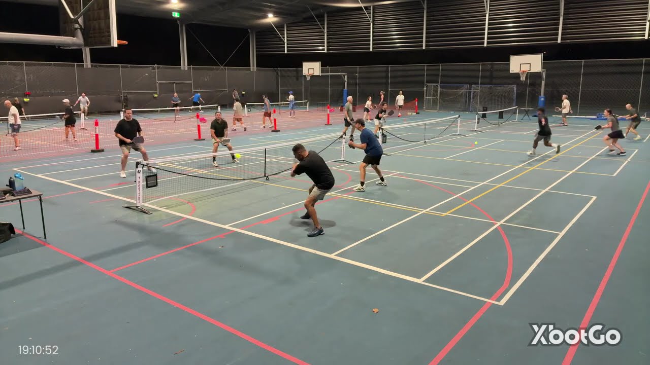 Michael/Phillip -vs- Eddy/Robert - Fyreball Pickleball Round 1 - 20th Nov 2025