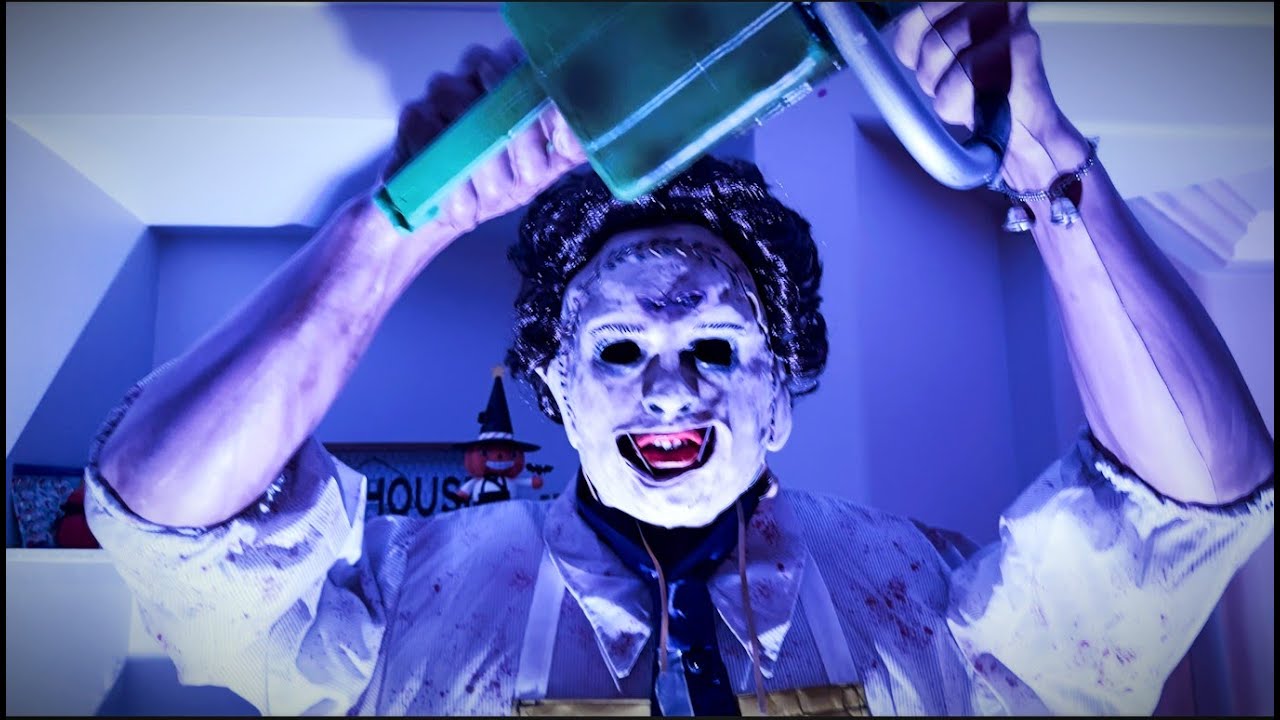 Leatherface animatronic from Halloween City FULL unboxing and test!