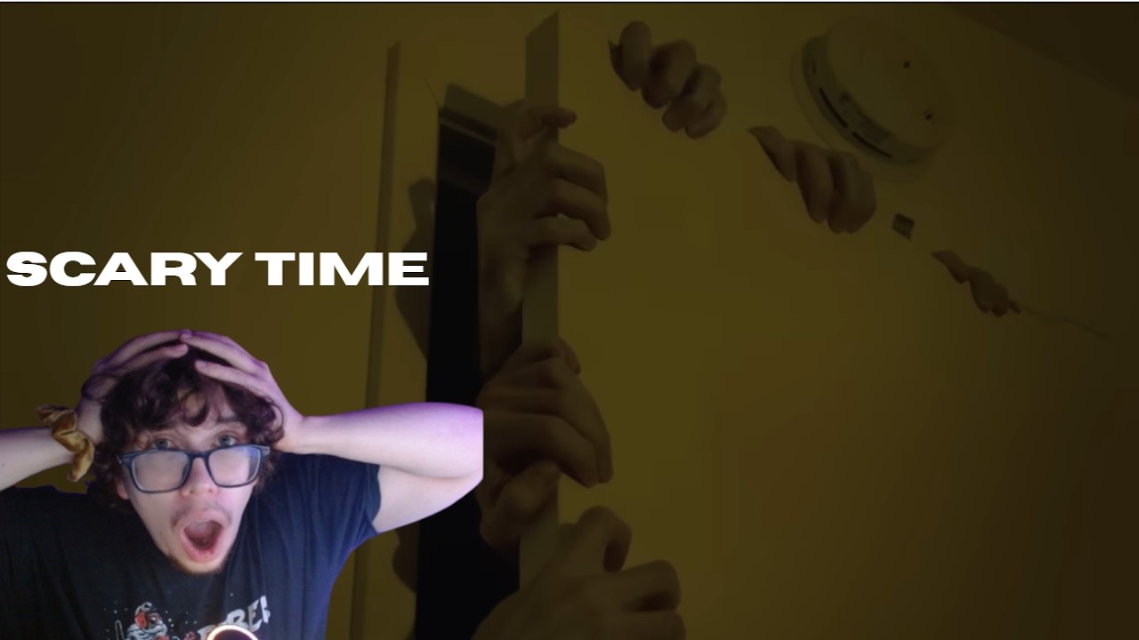 my first reaction vid (its so scary)