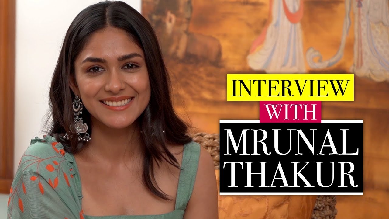 Mrunal Thakur on working with Hrithik Roshan | Super 30 | CineBlitz
